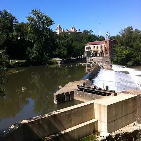 Le Moulin Du Carla Nocleg ze śniadaniem Lavaur (Tarn)
